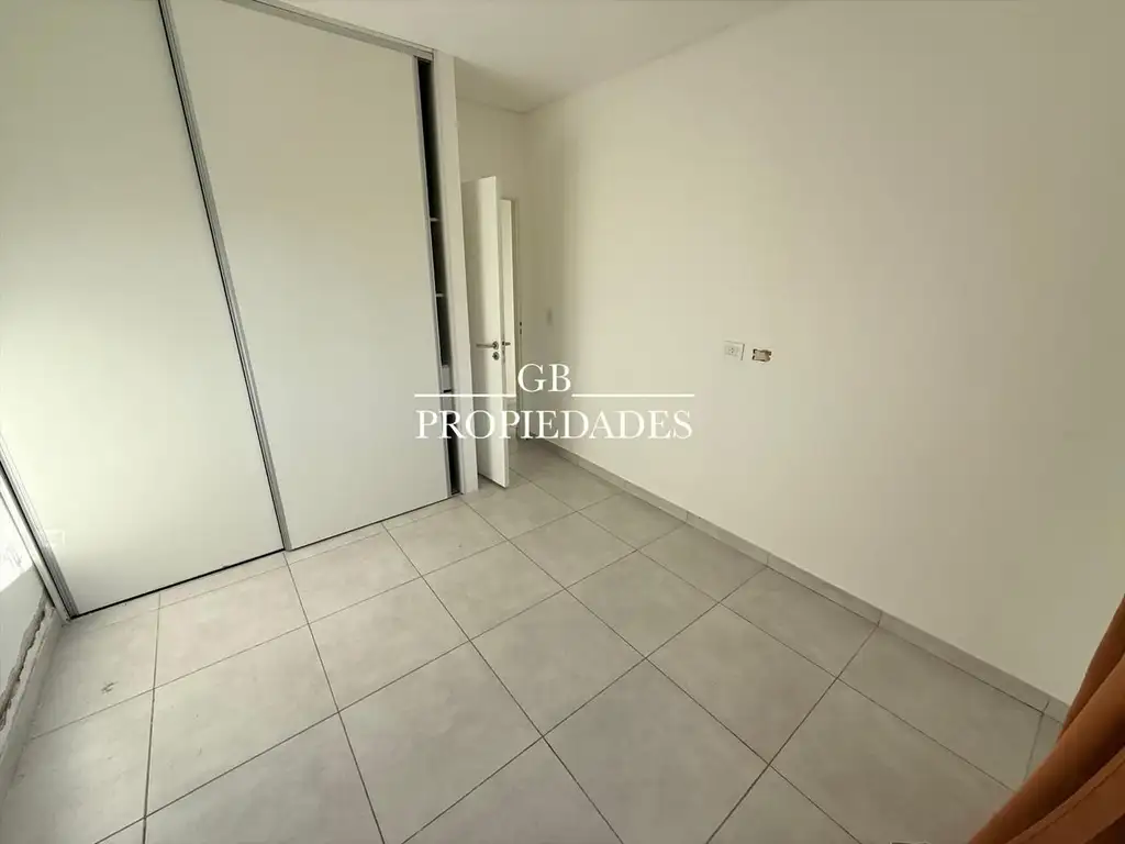 Casa en Pilar del Este - Santa Lucia