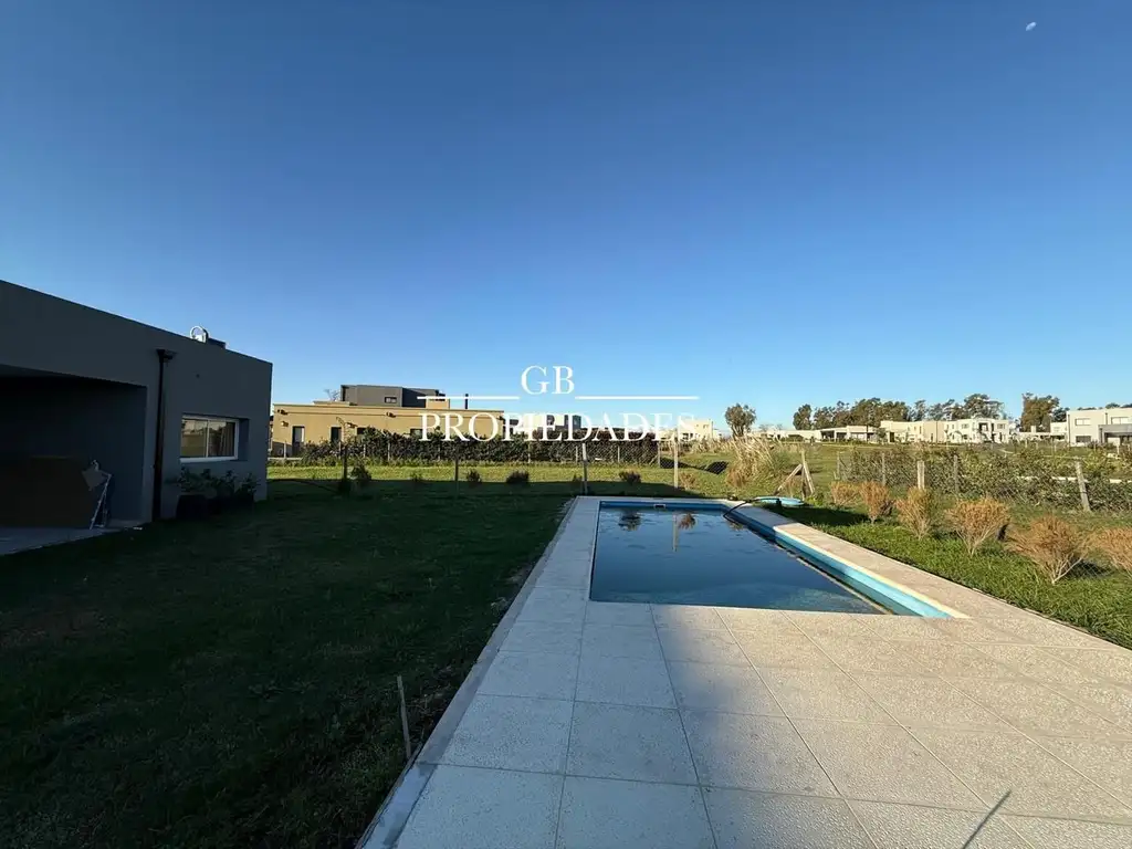 Venta de Casa en Santa Lucia, Pilar - Foto 15