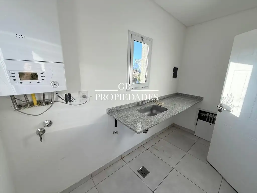 Casa en Venta con cochera