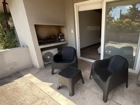 Departamento en Alquiler con 1 cochera