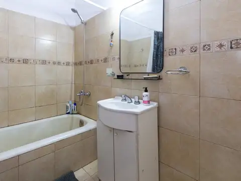Depto Tipo Casa en Venta 51 años