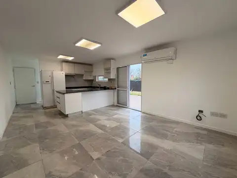 Casa en Venta en Roldan, San Lorenzo