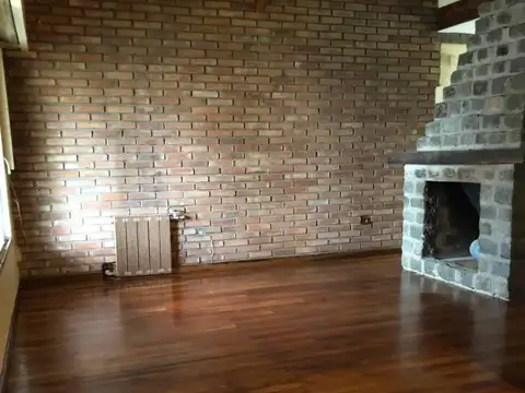 Casa en Venta en Castelar, USD 335.000