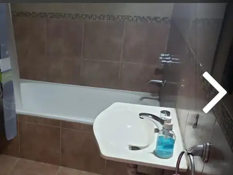 Departamento en Alquiler en Villa Luzuriaga, $ 800.000