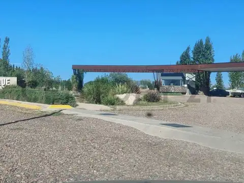 VENTA DE TERRENO EN BARRIO RESIDENCIAL EL BOSQUE