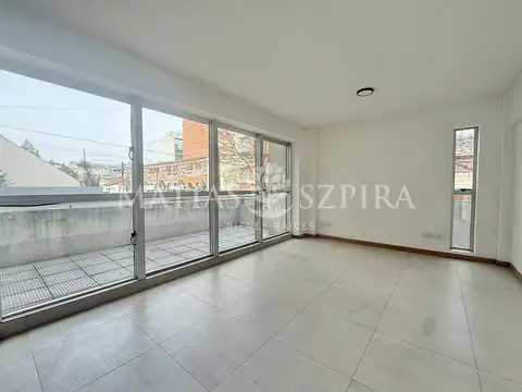 Departamento en Alquiler en Castelar Norte, $ 560.000