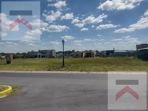 Terreno en Venta 35  mts Fondo