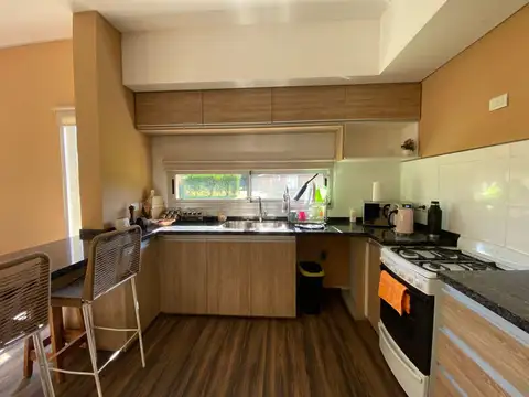 Casa en Venta al Este