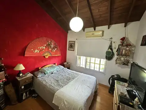 CASA 4 AMBIENTES  MARCOS PAZ VENTA C/PILETA