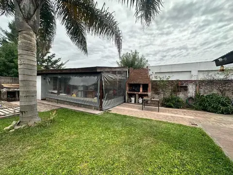 Casa en Venta en Marcos Paz, USD 102.000