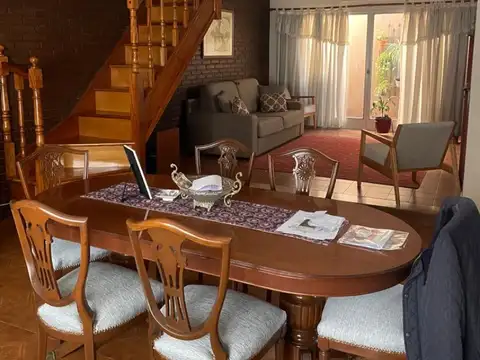 Depto Tipo Casa en Venta de 2 dormitorios