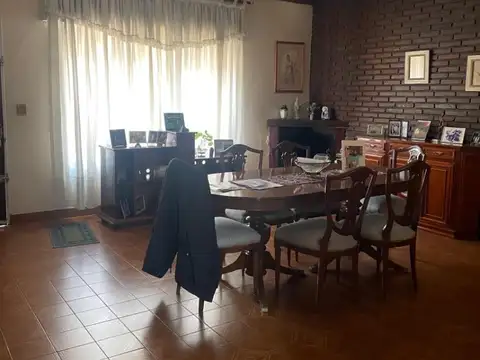 Depto Tipo Casa en Venta de 3 ambientes