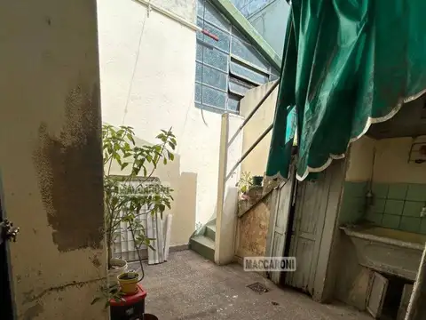 Depto Tipo Casa en Venta 25 años