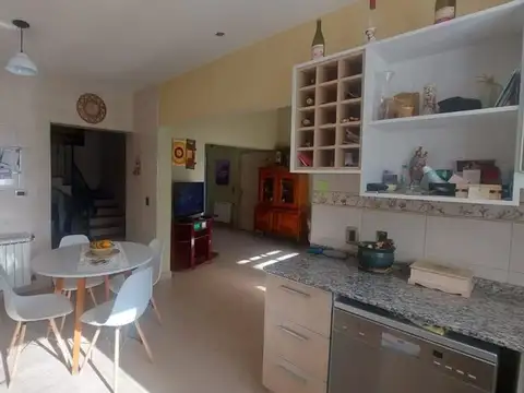 Casa en Venta en Rodeo del Medio, USD 228.000