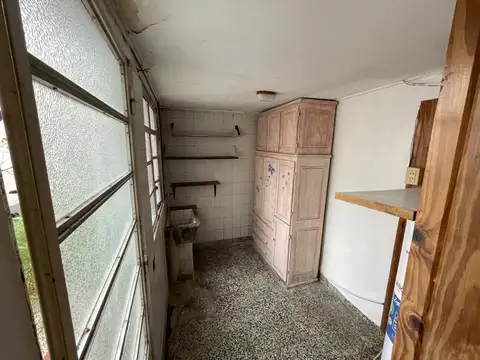 Depto Tipo Casa 5 ambientes con 2 baños
