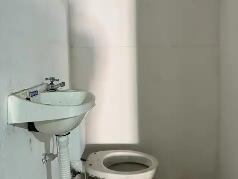 Local en Alquiler en Centro, USD 2.750