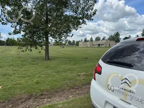 Terreno en venta financiado Barrio Fincas de San Vicente 