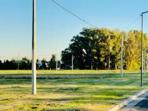 VENTA LOTE EN BARRIO "DON ALBERTO"  GONNET