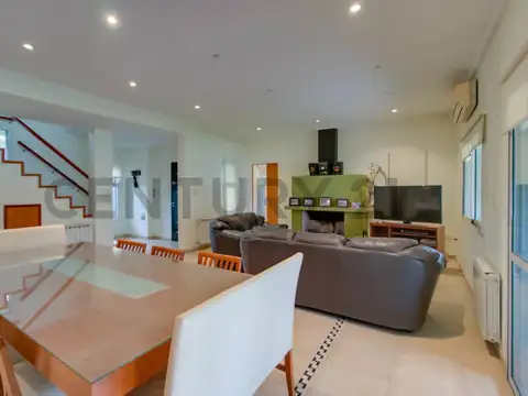 Casa en Venta en Villa Elisa, Partido de La Plata