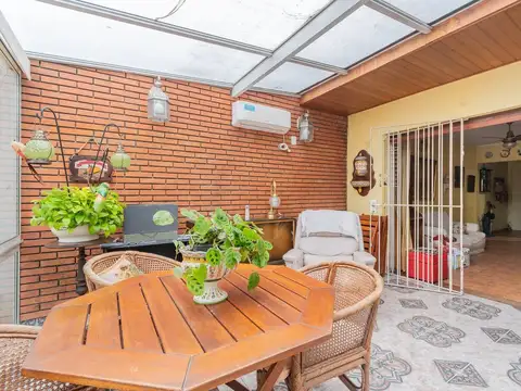 Departamento en Venta en Coghlan, USD 265.000