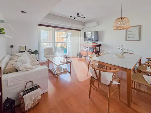 Departamento de 3 ambientes con balcon TERRAZA en Villa Devoto