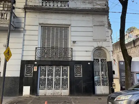 Terreno con demolición