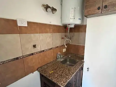 Oficina en Alquiler en Moreno, $ 450.000