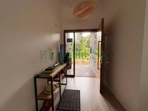 Casa en Alquiler Temporal con 3 cocheras