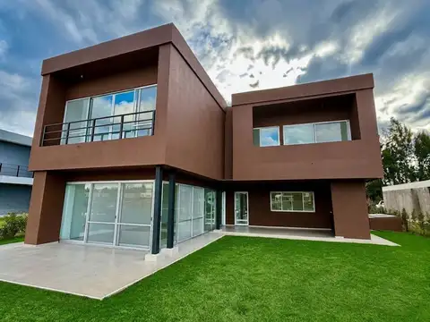 Casa en Venta A Estrenar