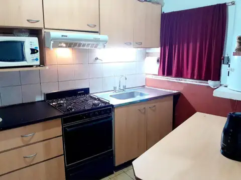 VENTA CASA 4 AMB C/ESCRITORIO TERRAZA LOTE PROPIO