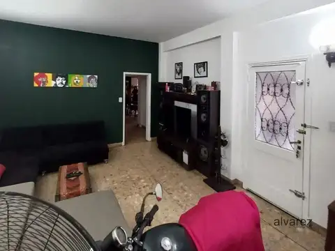 Depto Tipo Casa en Venta de 3 ambientes