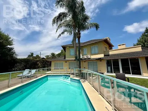 Casa en Alquiler de 3 dormitorios