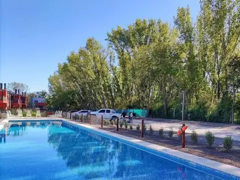 Departamento en Alquiler con 1 cocheras