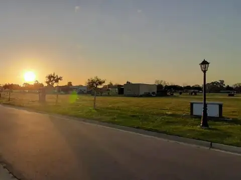 Mmc. Venta Lote Barrio San Ramón, Pilar Del Este