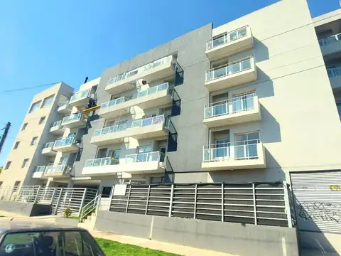 DEPARTAMENTO 2 AMBIENTES BALCON VENTA MORENO FINAN