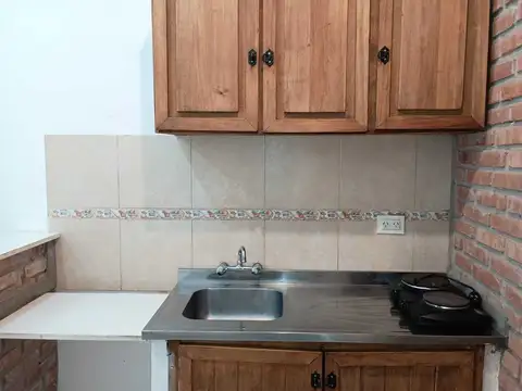 Depto Tipo Casa en Alquiler de 1 dormitorio