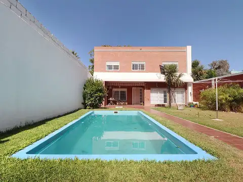 VENTA PH 4 AMB TAPIALES COCHERA PARQUE PISCINA