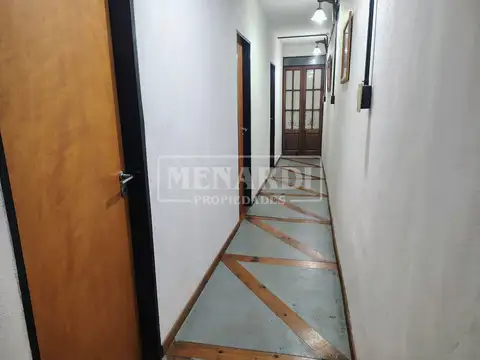 Depto Tipo Casa en Venta con 1 cocheras