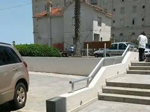 armenia 4000, Piso 2