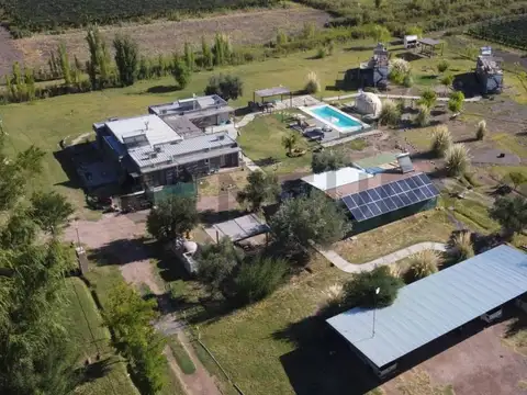 VENTA DE CASA PARA VIVIR Y CABAÑAS PARA FINES TURÍSTICOS - OPORTUNIDAD POR VIAJE AL EXTERIOR!