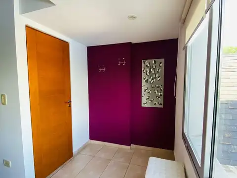 VENTA OFICINA CASTELAR NORTE COCHERA FINANCIA