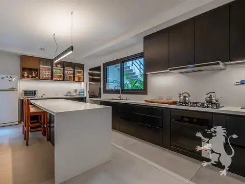 Departamento en Venta con 2 cocheras