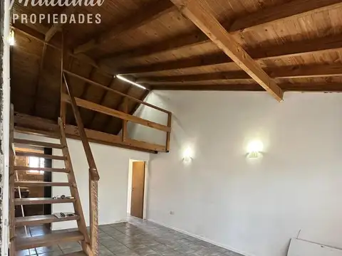 Casa 4 ambientes con 1 baño