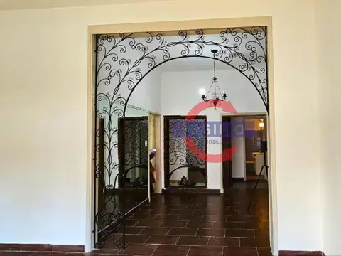 Casa en Venta en Munro, USD 159.000