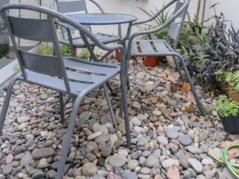 Depto Tipo Casa en Venta 86 años