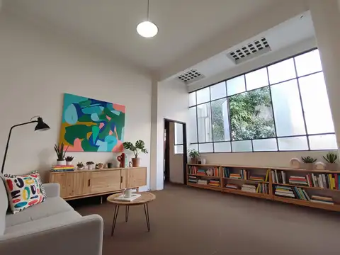 VENTA | Amplio dpto. de 2 ambientes y medio • Excelente ubicación • Congreso