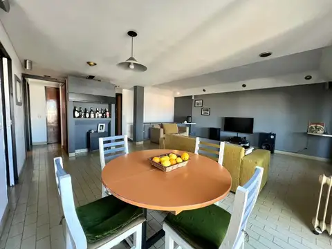 Venta en Bloque – 2 PH   Local   Garage en San Isidro