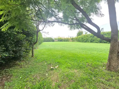 Terreno en Venta de 928,0 m2