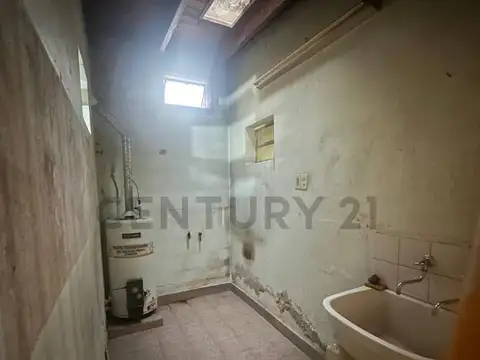 PH Interno  a Restaurar –  excelente ubicación