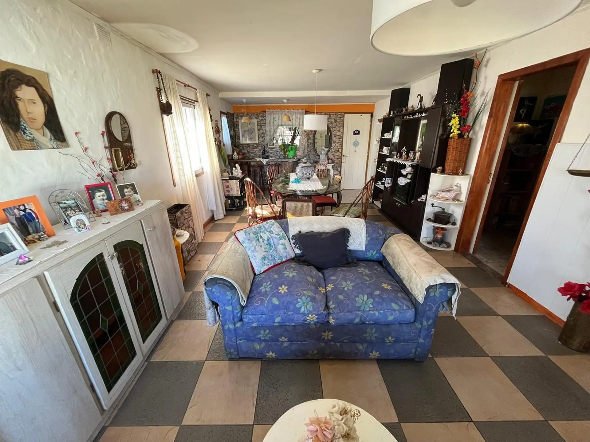 Venta casa 3 ambientes en Caisamar
